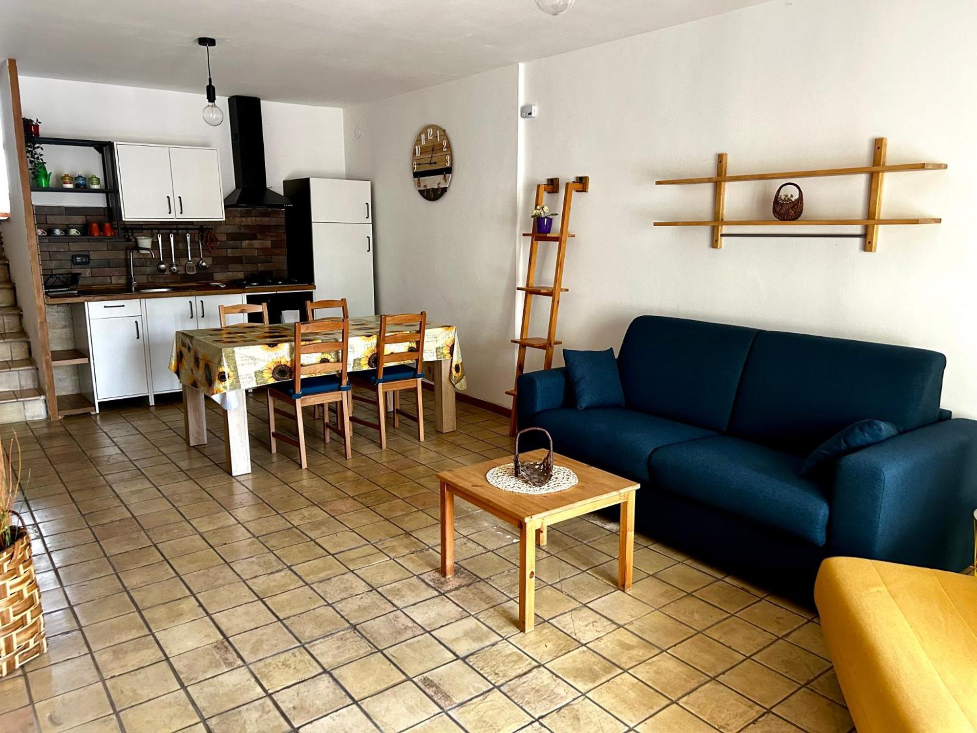 4Flats In Orto Di Venanzio Apartamento Barrea Exterior foto