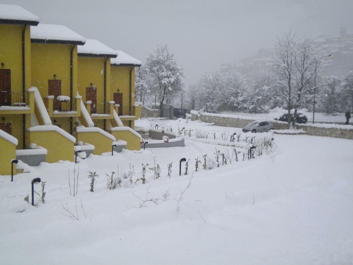 4Flats In Orto Di Venanzio Apartamento Barrea Exterior foto